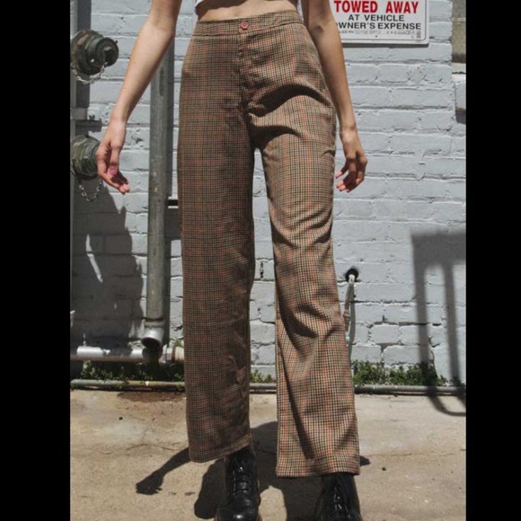 Brandy Melville Pants - NWT Brandy Melville Valentina Plaid Pants